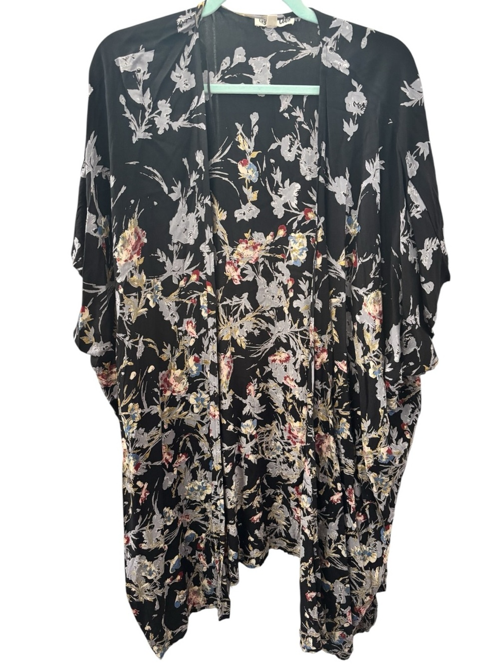 Women’s Black Floral Kimono